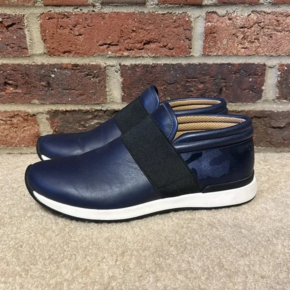 Worn Once!! SZ 6.5 women’s Vionic Calina Camo slip on tennis shoe! Leather!! - Picture 5 of 8